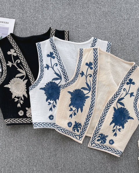 Etnik Tarz Nakışsız Yelek