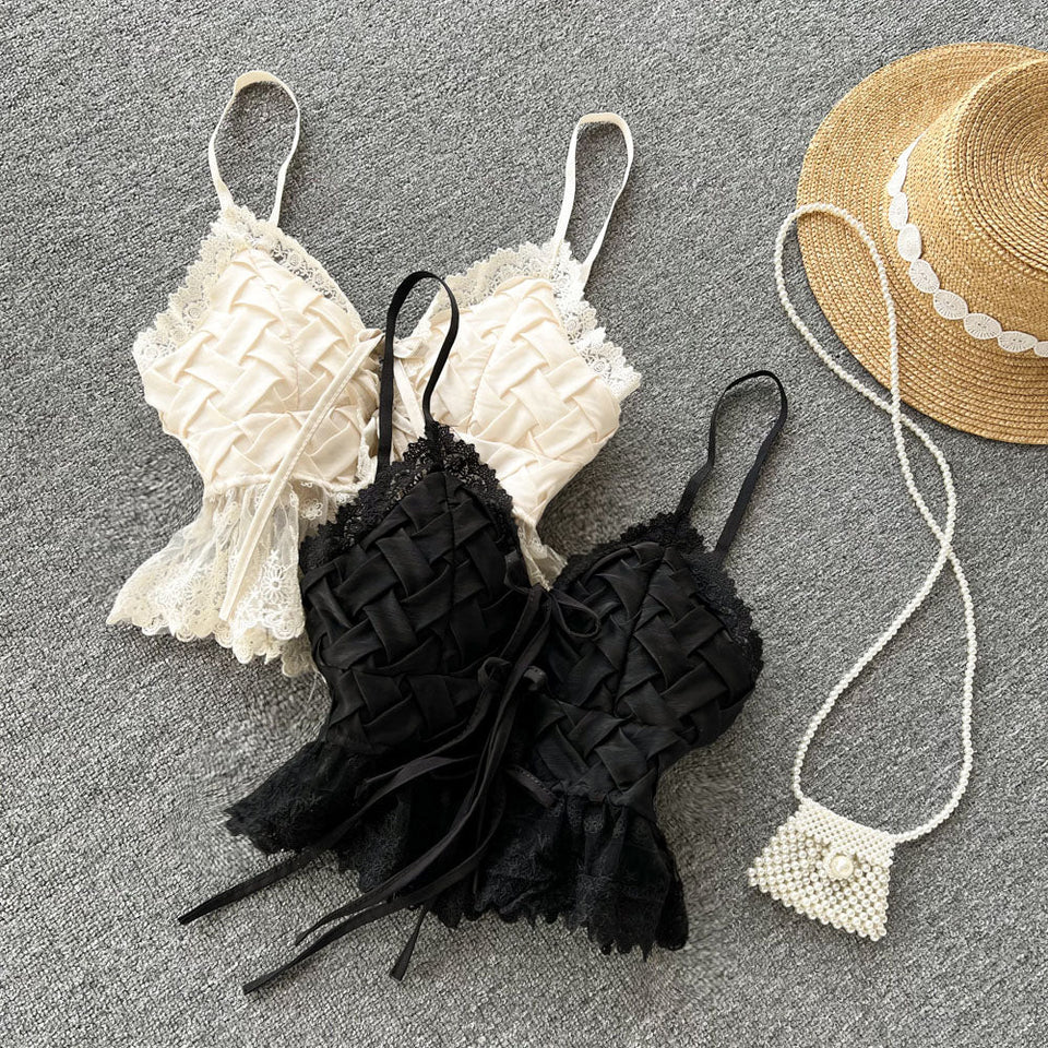 Tatlı Dantel V Yaka Dokuma Desenli Bluz