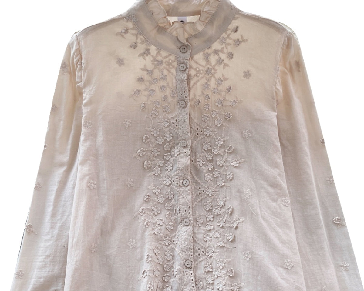 Fırfırlı Kol Düz Renk Nakışlı Gömlek