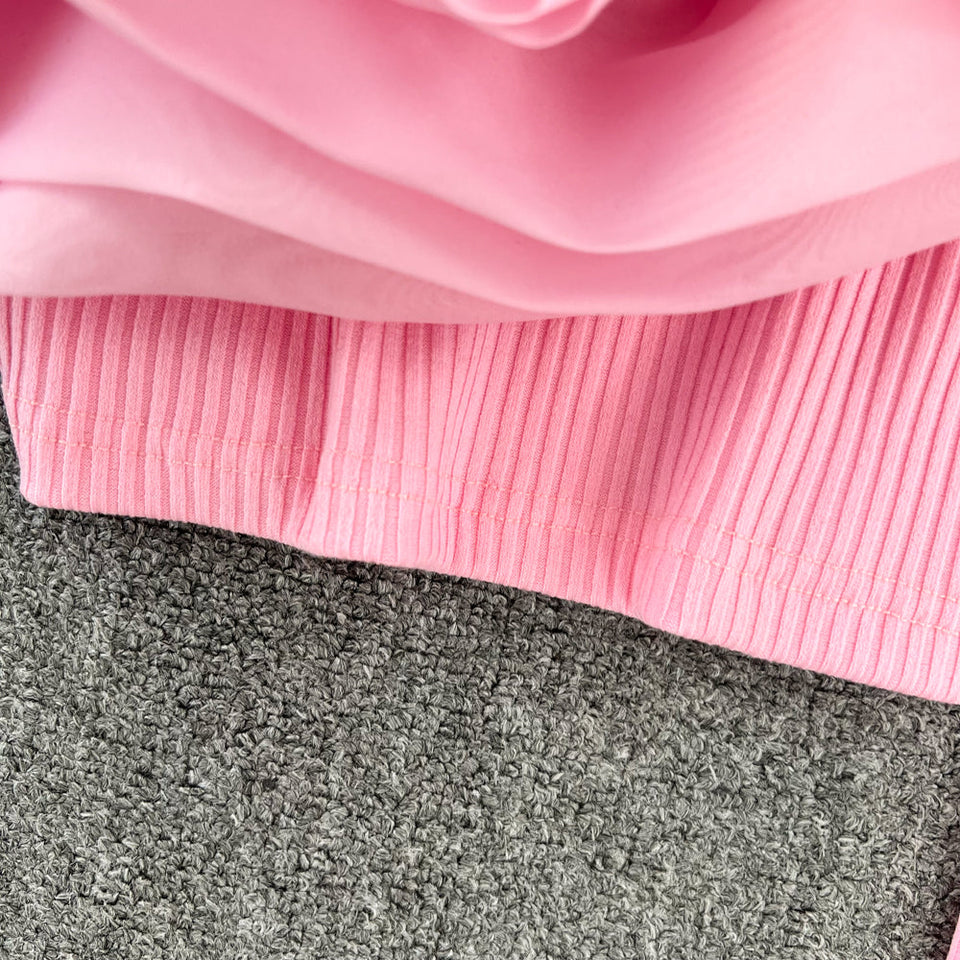 Pembe 3D Çiçekli Tek Omuz Tişört