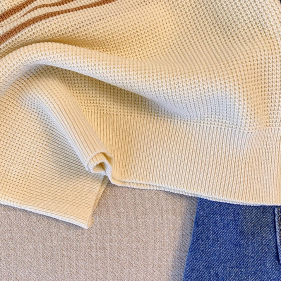 Etiketli Renk Bloklu Çizgili Triko Üst