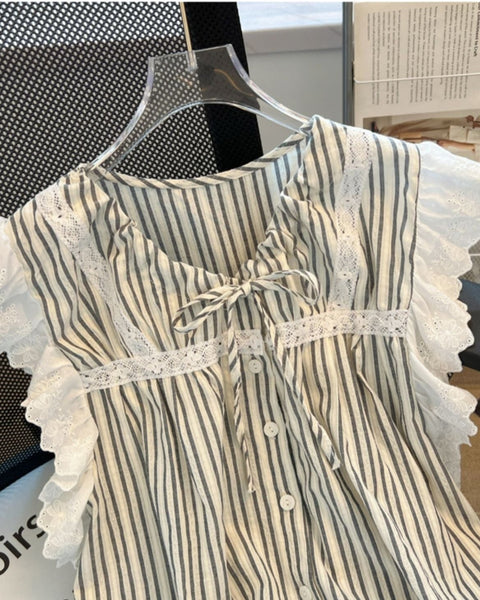 Bağcıklı Volan Kol Çizgili Bluz