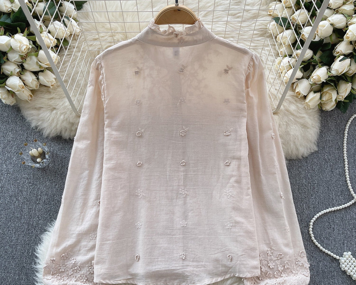 Fırfırlı Kol Düz Renk Nakışlı Gömlek