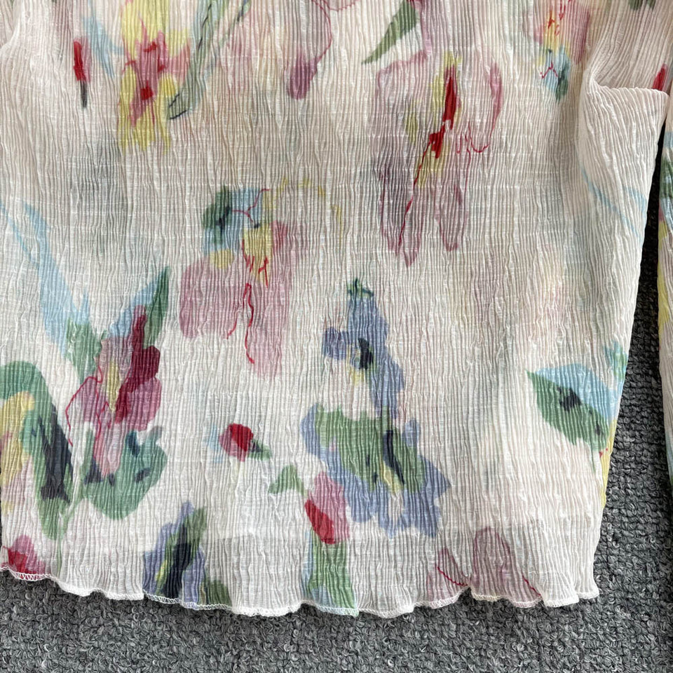 Şık Desenli Çiçekli Güneş Koruma Üstü