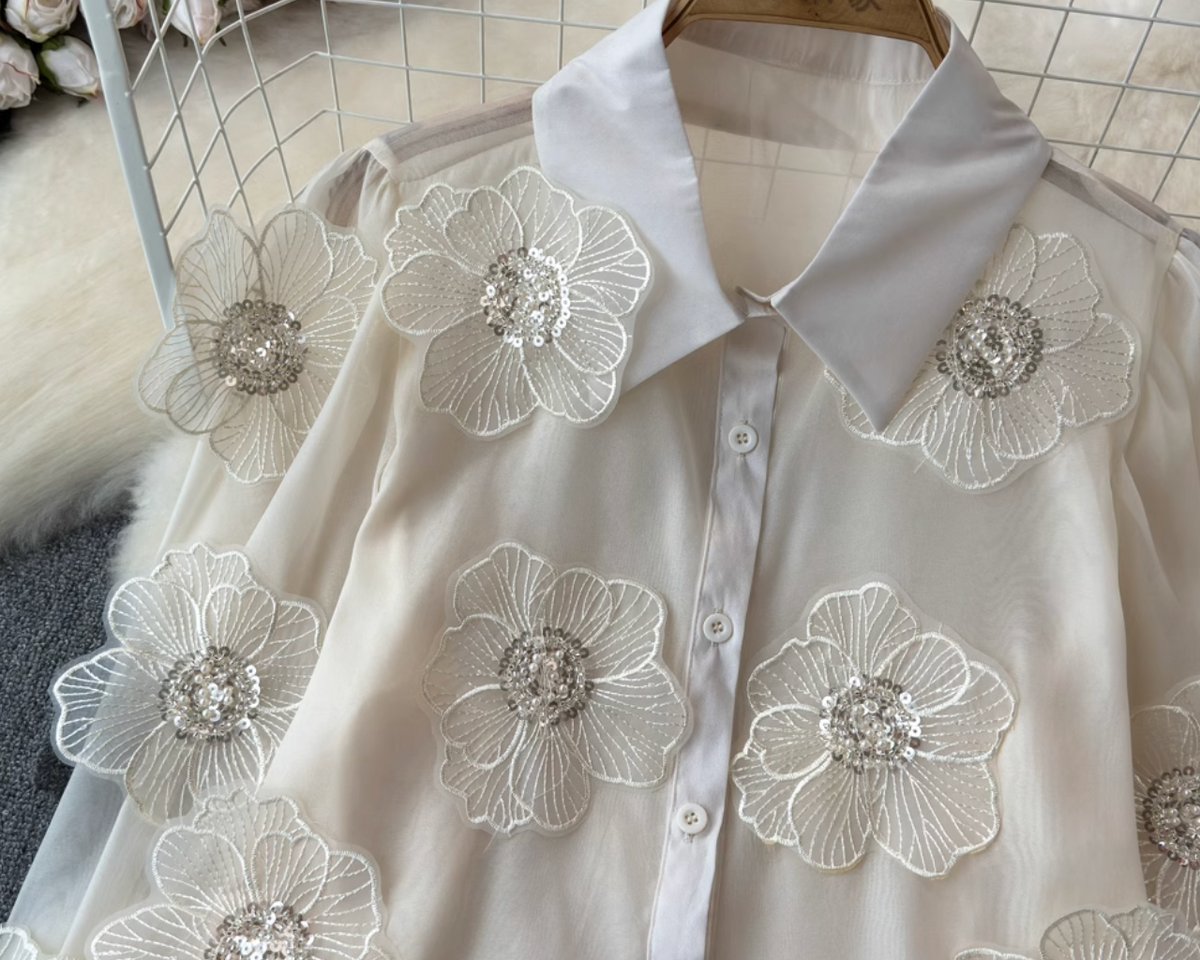 Niş Boncuklu Çiçek Nakışlı Gömlek