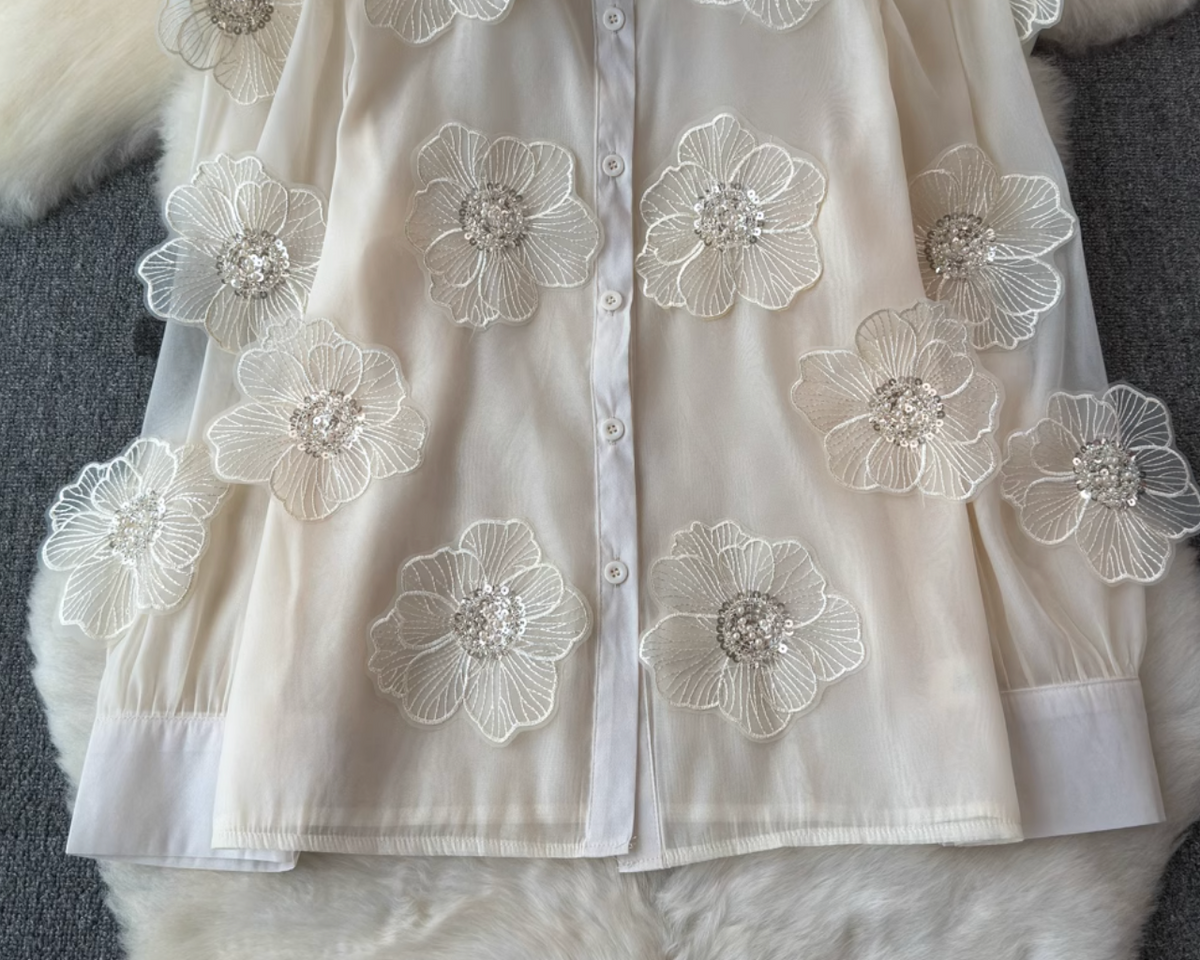 Niş Boncuklu Çiçek Nakışlı Gömlek