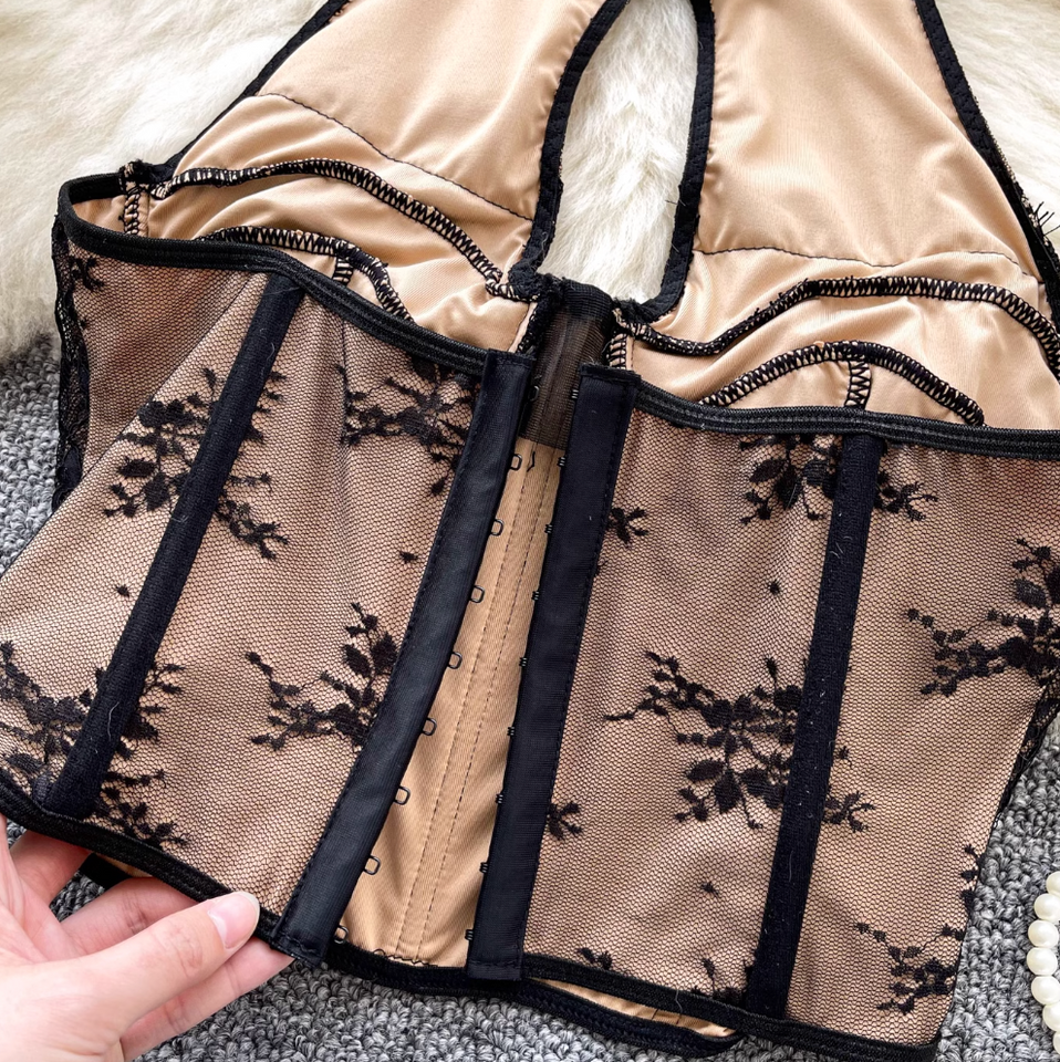 Çin Tarzı Siyah Dantel Halter Üst