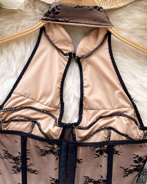 Çin Tarzı Siyah Dantel Halter Üst