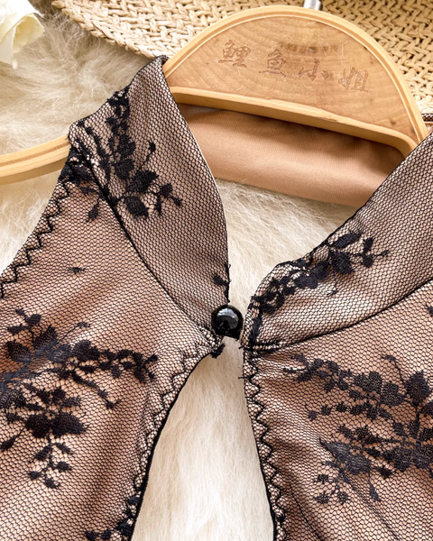 Çin Tarzı Siyah Dantel Halter Üst