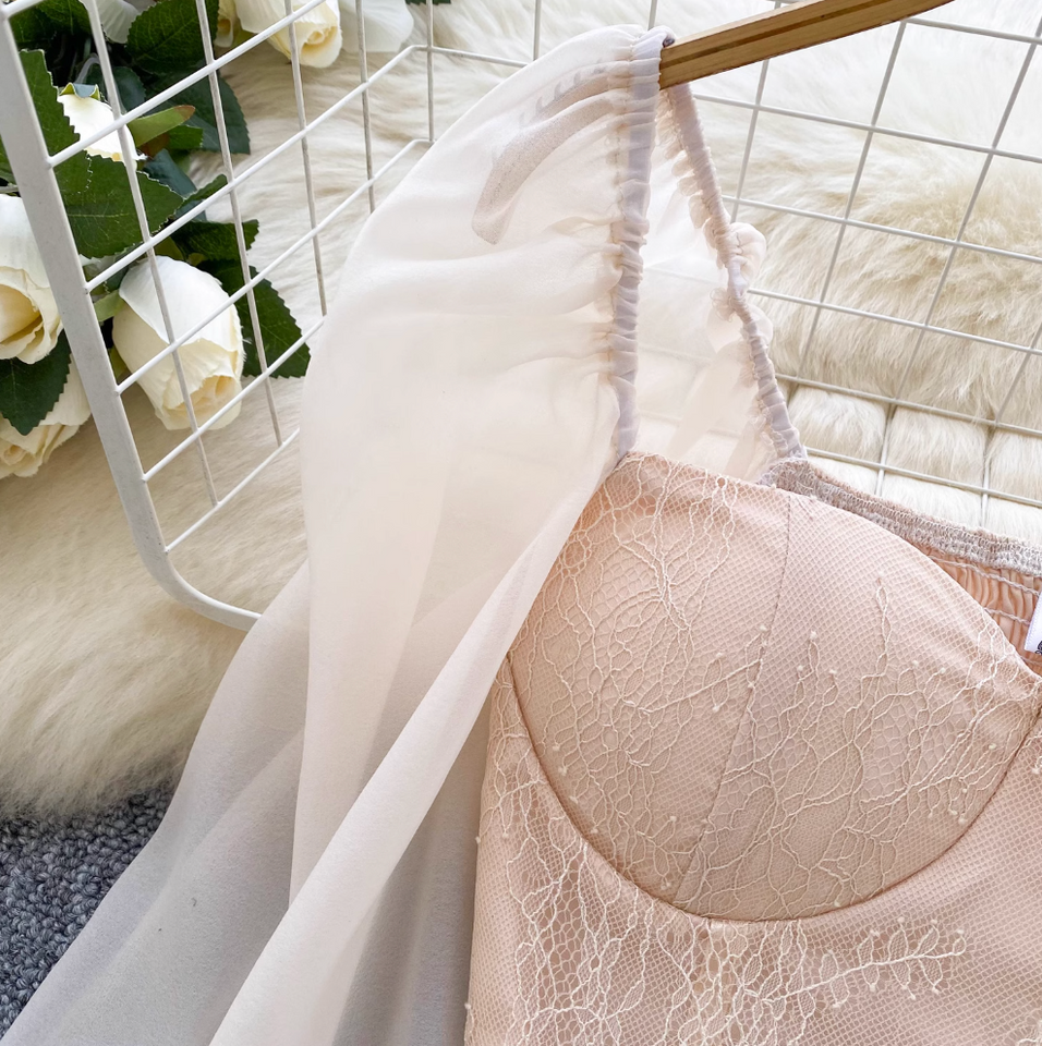 Dantel Patchwork Üstü ile File Choker