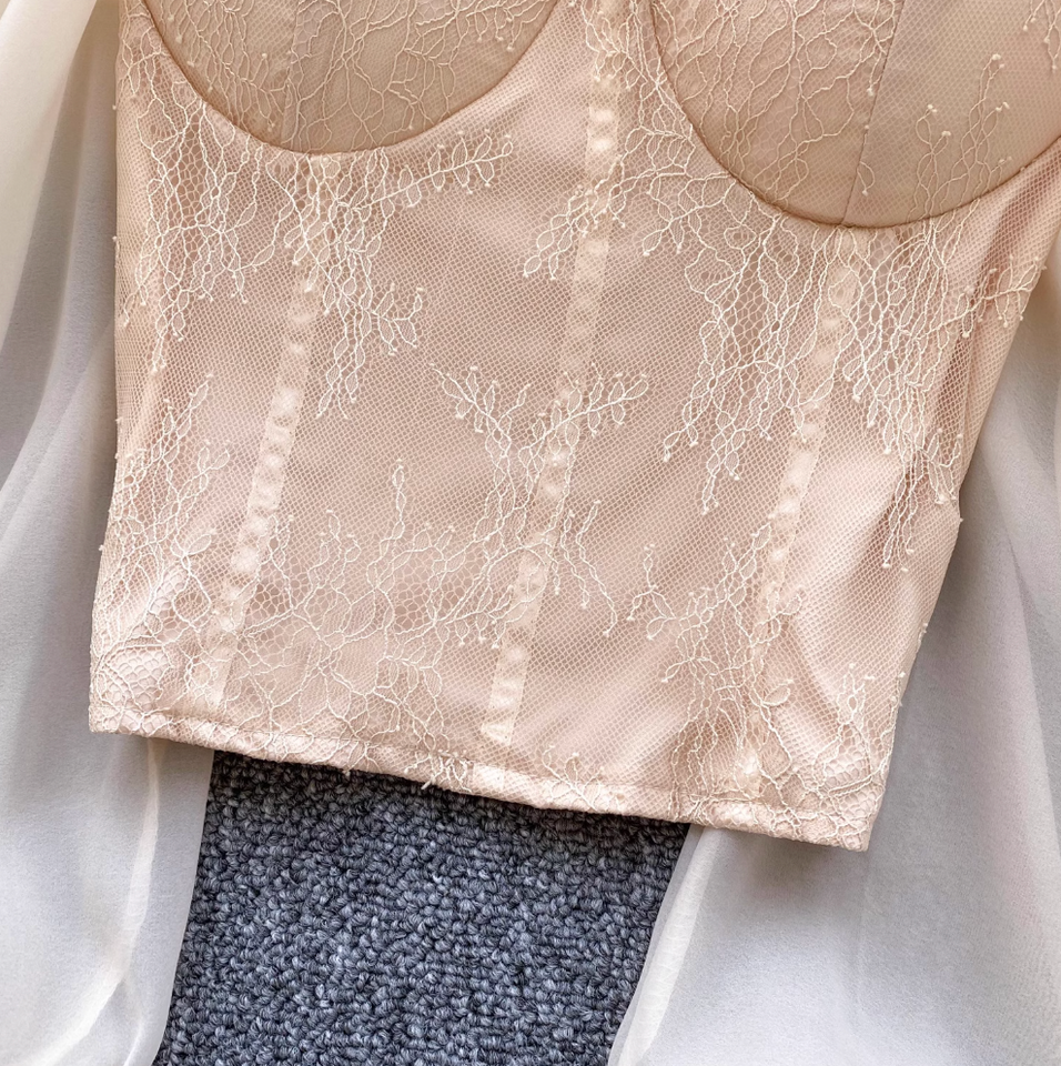 Dantel Patchwork Üstü ile File Choker