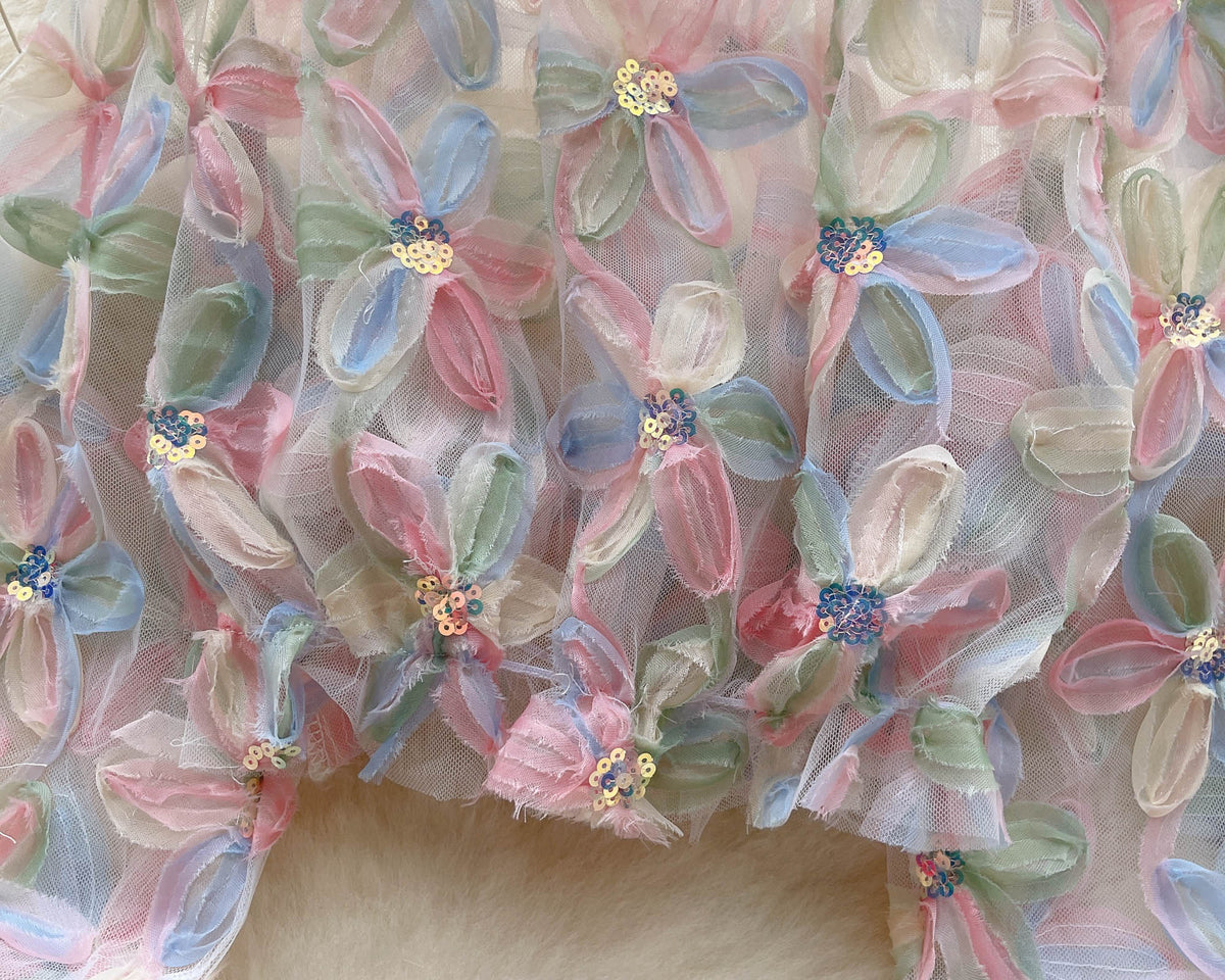 Peri 3D Çiçekli Ağ Üst