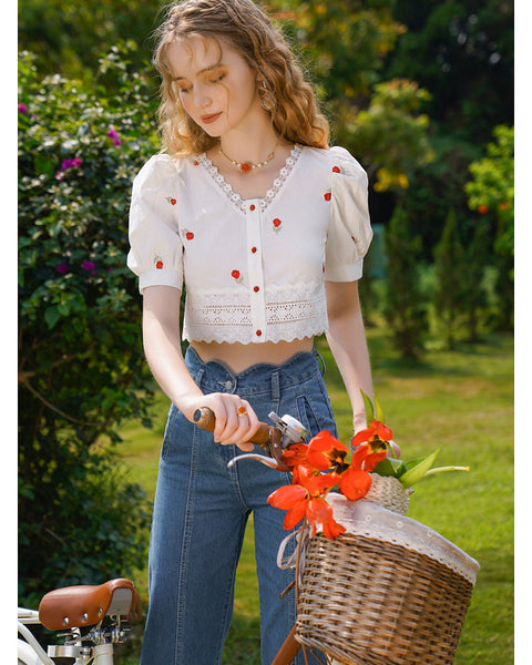 Dantel Kısa V Yaka Beyaz Gömlek