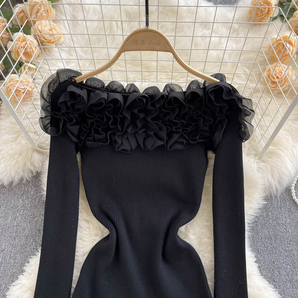 Askılı 3D Çiçek Desenli Triko Üst