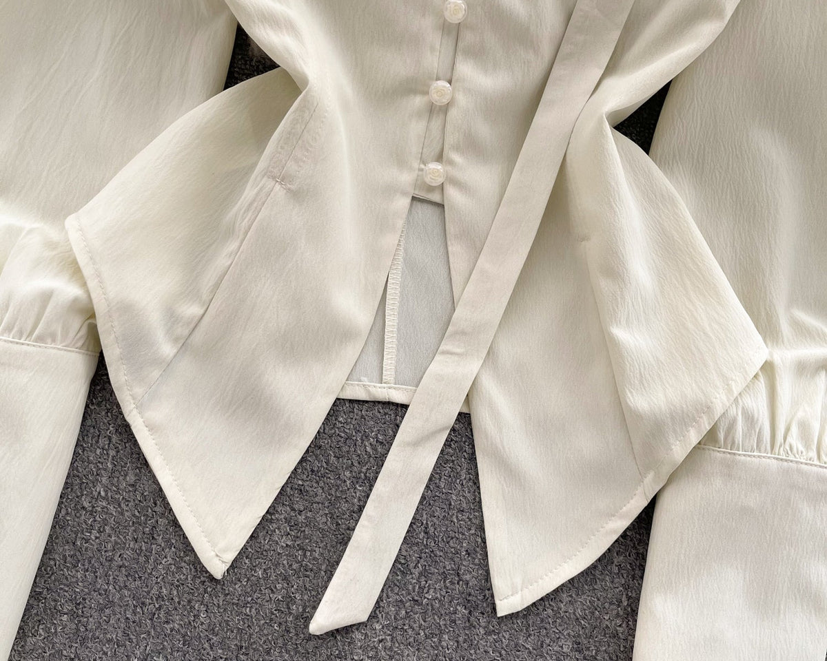 3D Çiçek Desenli Bağcıklı Plise Gömlek