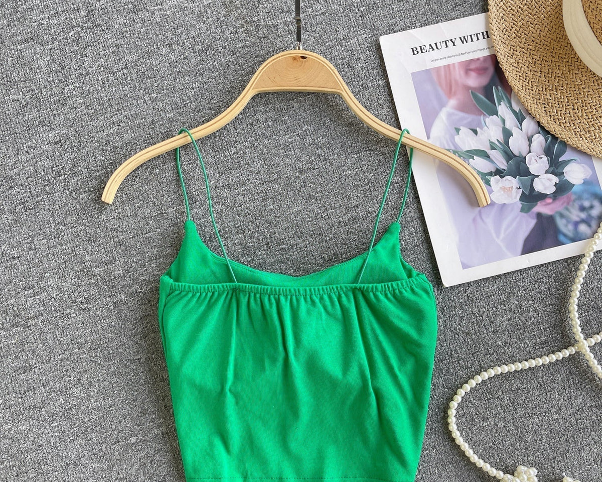 Basit Tasarım Şeker Renk Kolsuz Bluz