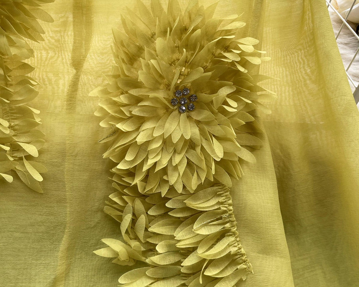 3D Çiçekli Kabartmalı Kol Gömlek