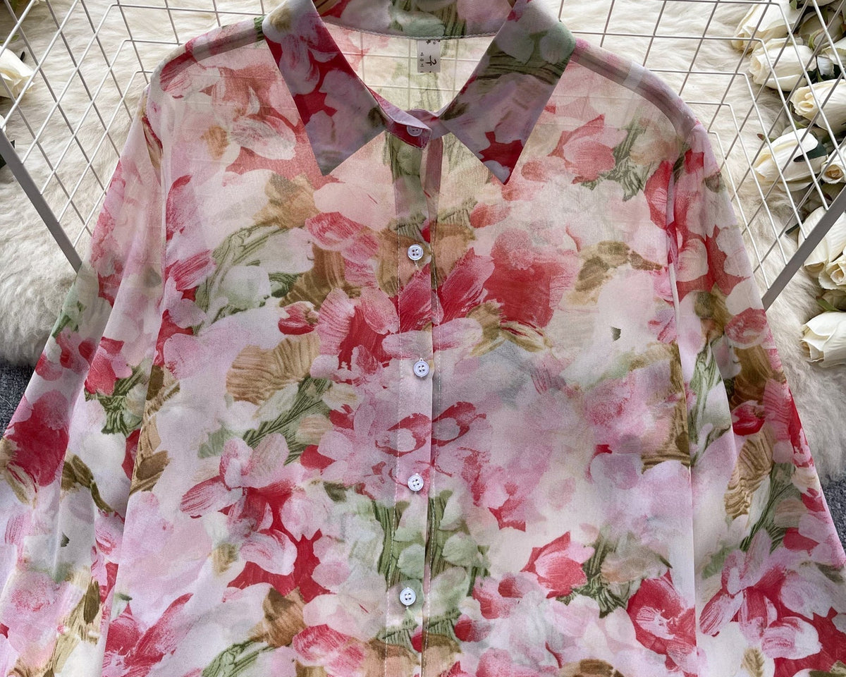 Bahar Çiçekli Desenli Şifon Bluz