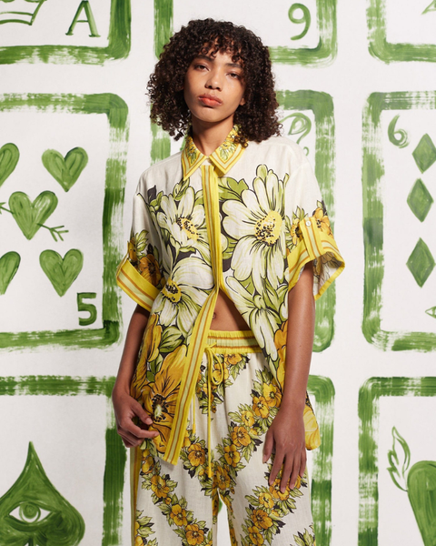 Anastasie – Orta uzunlukta kollar ve çiçek deseni ile pantolon seti