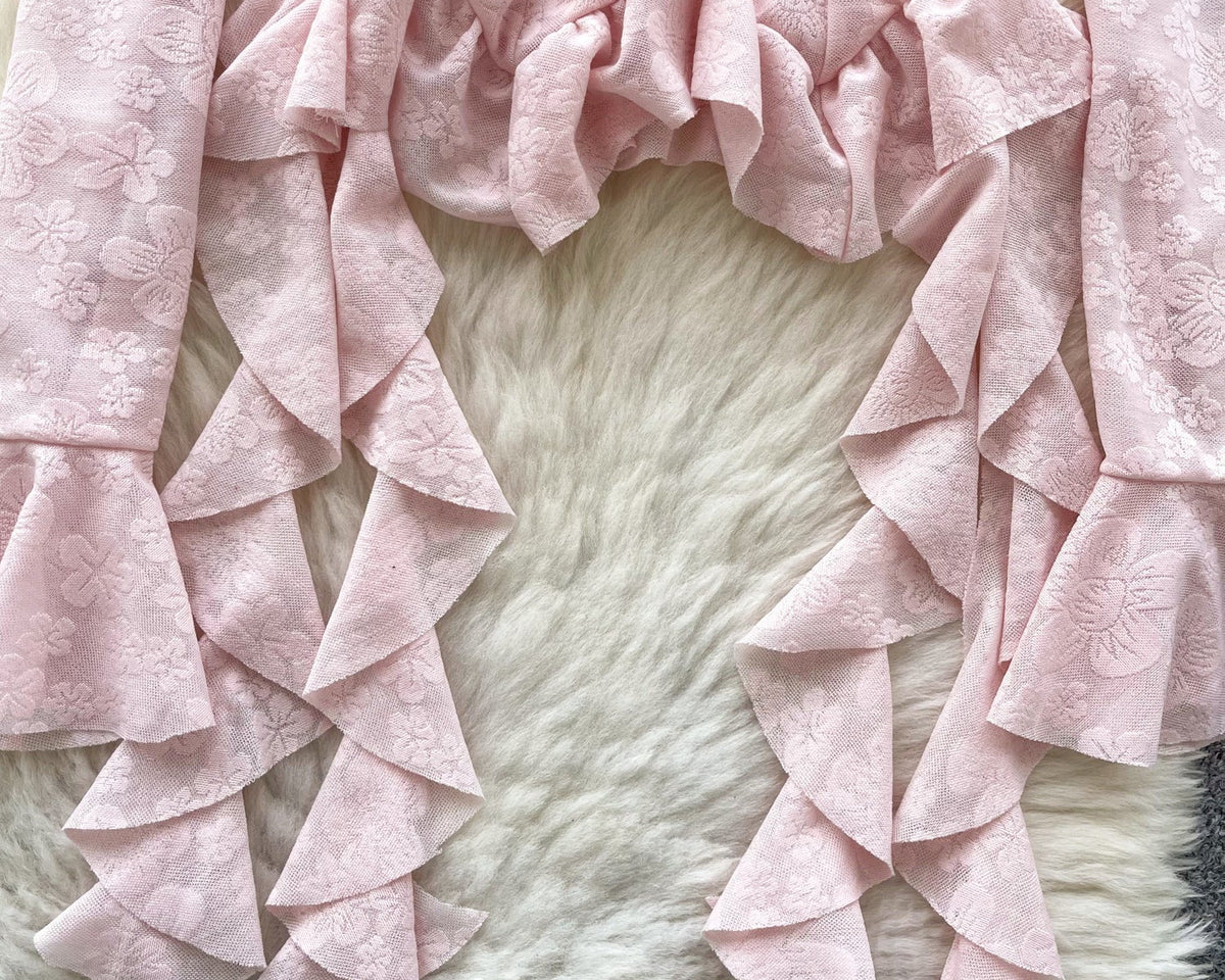 Düzensiz Tasarım Volanlı Askılı Bluz