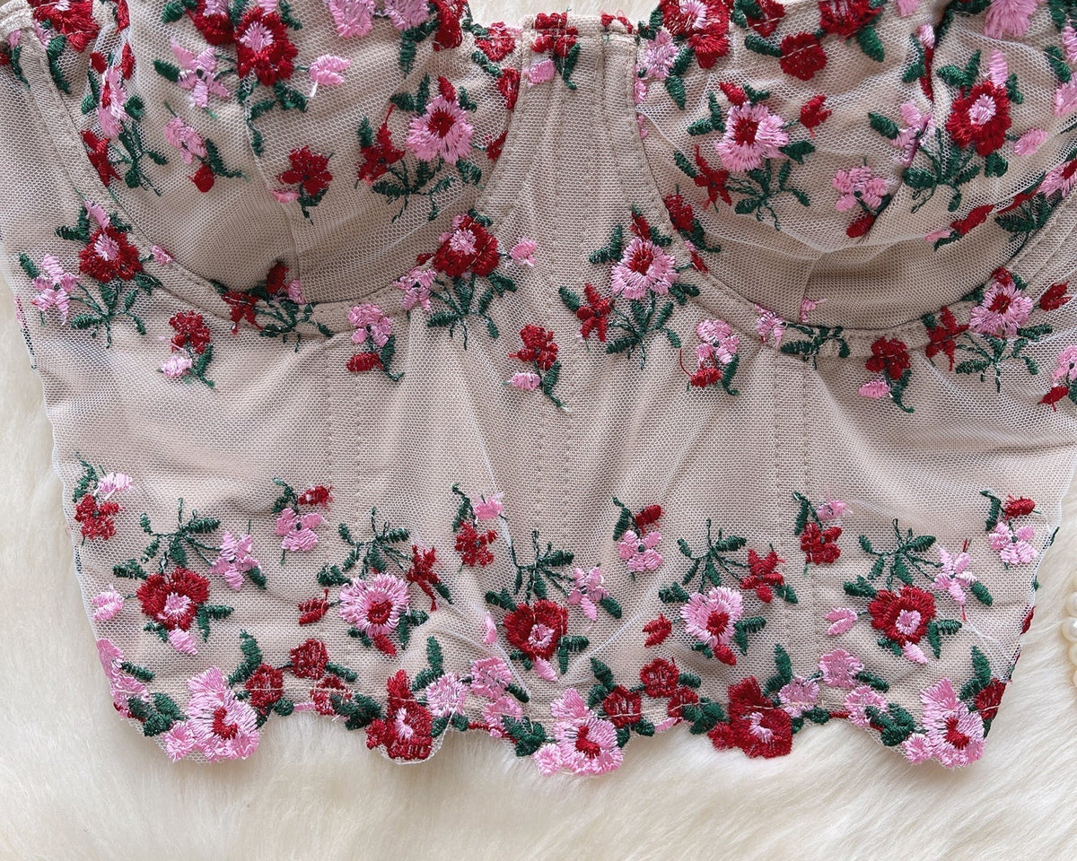 Off-shoulder Çiçek İşlemeli Dantel Bluz