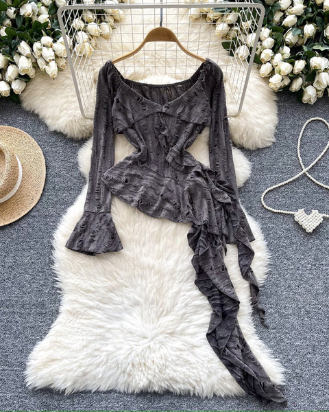 Düzensiz Tasarım Volanlı Yırtık Üst