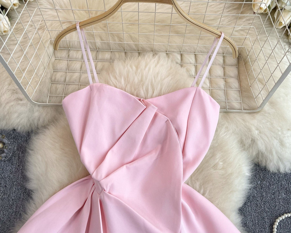 3D Volanlı Düz Renk Sırt Dekolteli Bluz