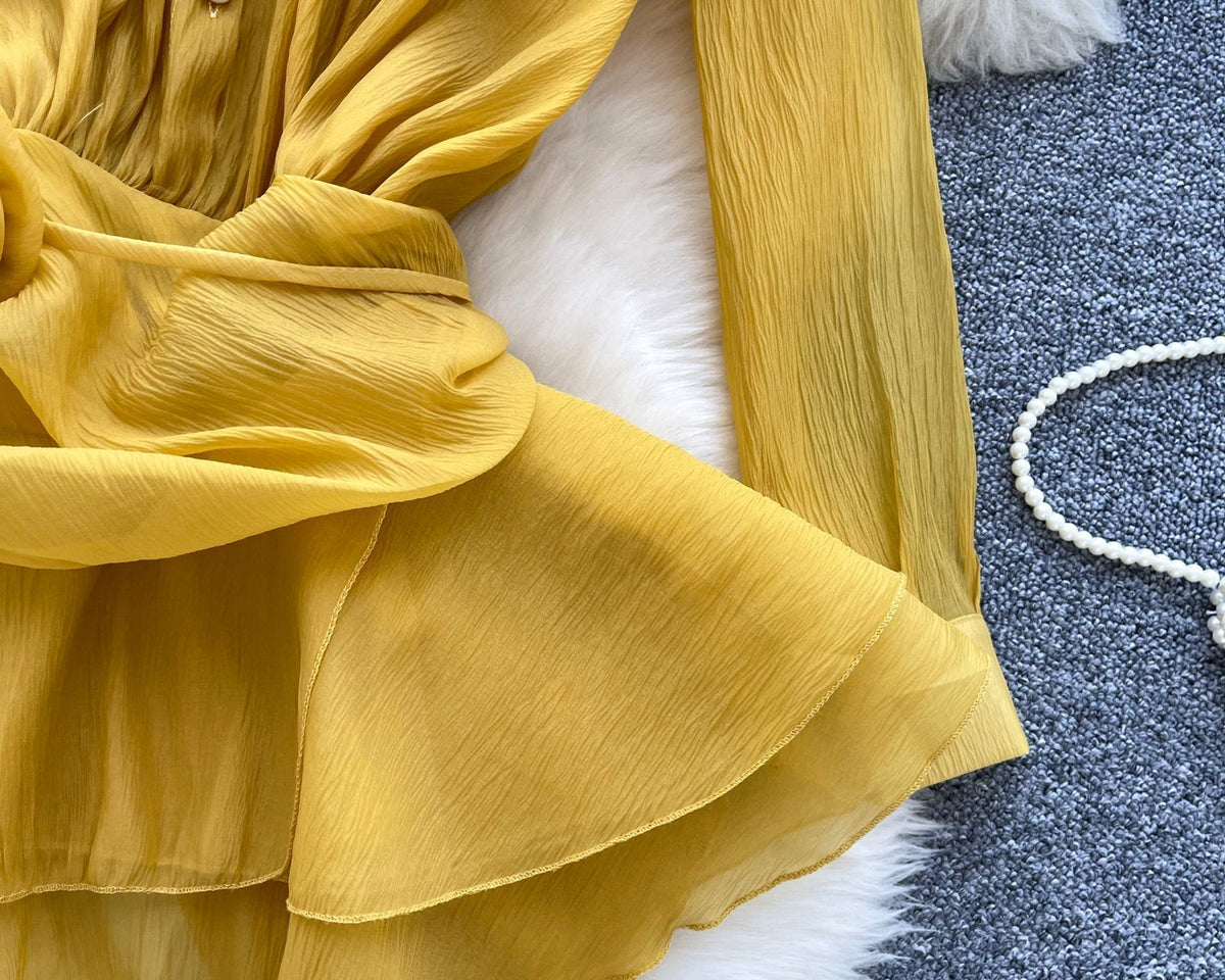 Düzensiz Tasarım Volanlı Şifon Bluz