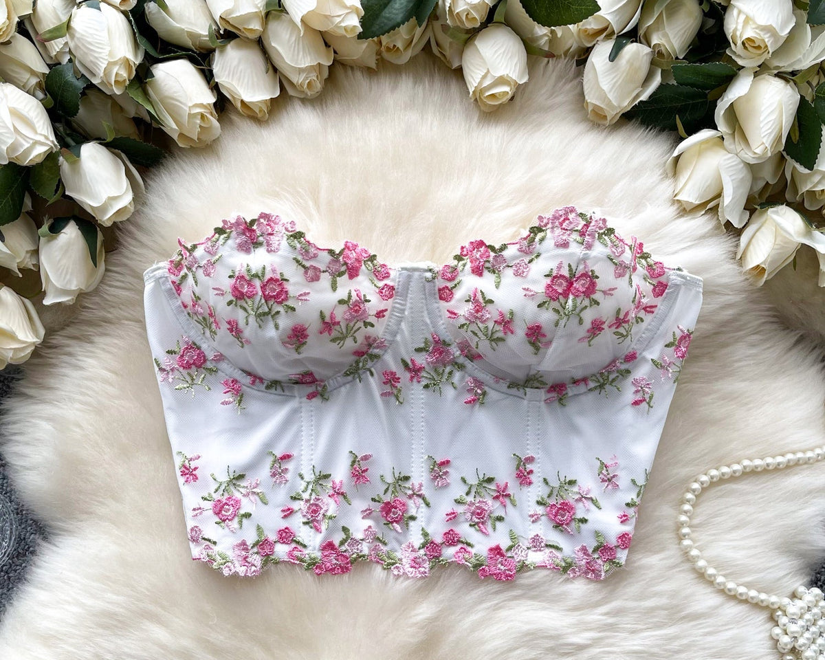 Off-shoulder Çiçek İşlemeli Dantel Bluz