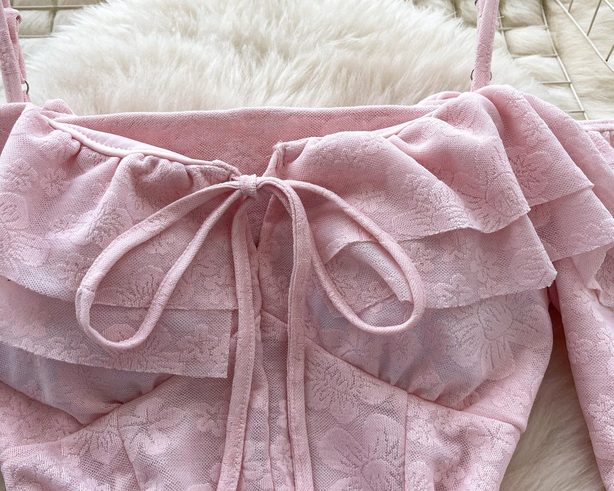 Düzensiz Tasarım Volanlı Askılı Bluz