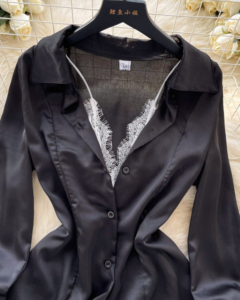 Dantel V-yaka Siyah Saten Gömlek