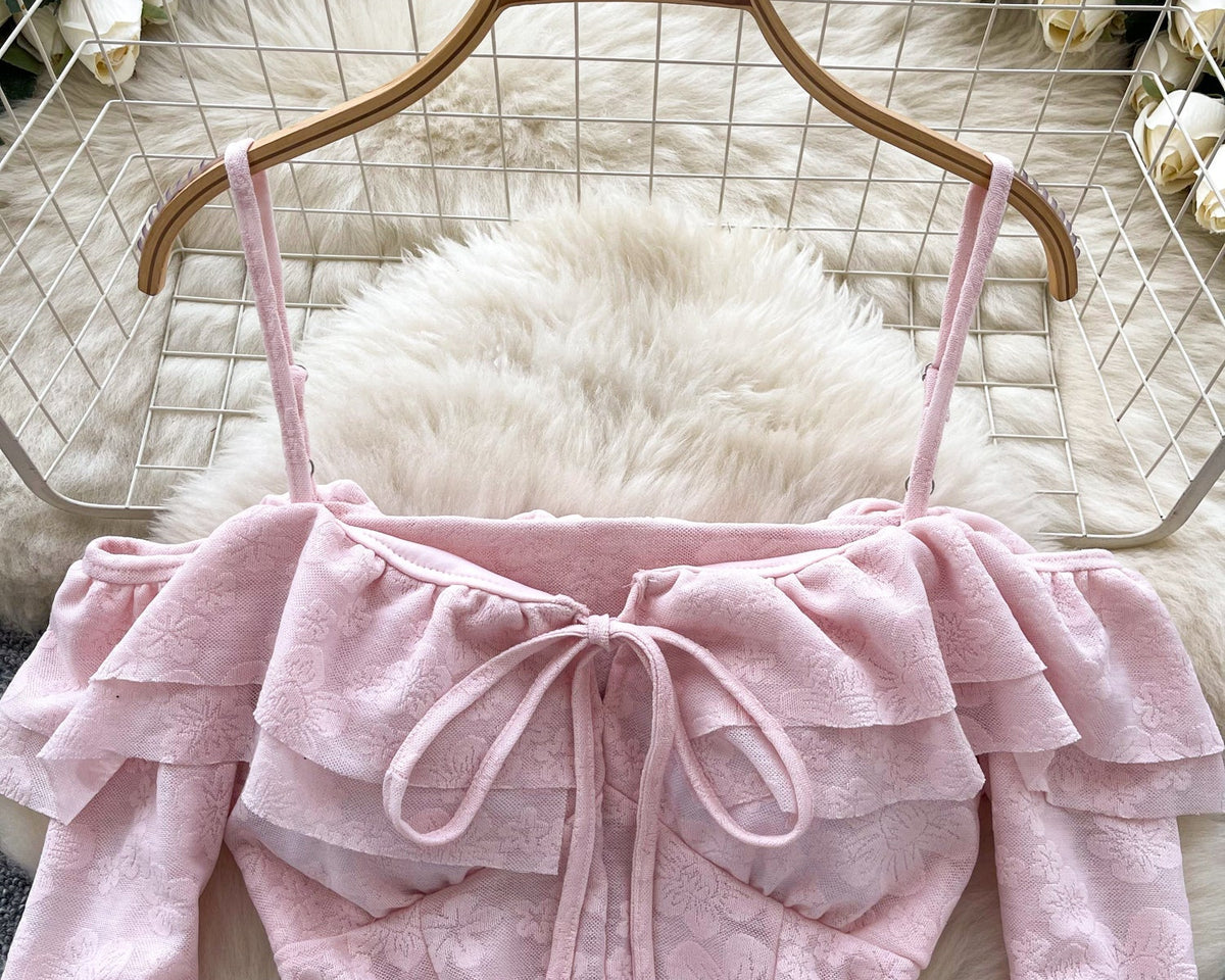 Düzensiz Tasarım Volanlı Askılı Bluz