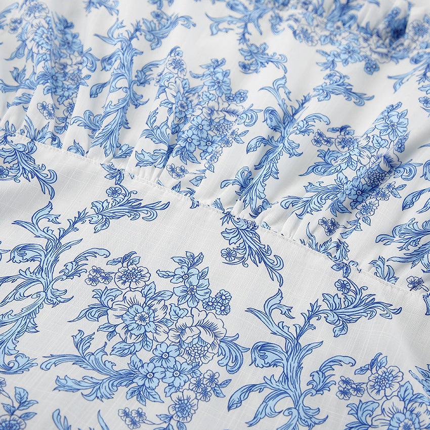 Çiçek Desenli Kısa Kollu Elbise