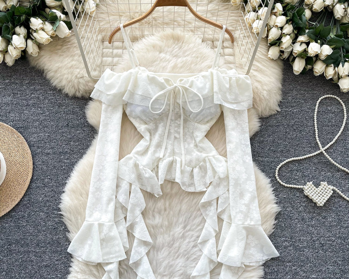 Düzensiz Tasarım Volanlı Askılı Bluz