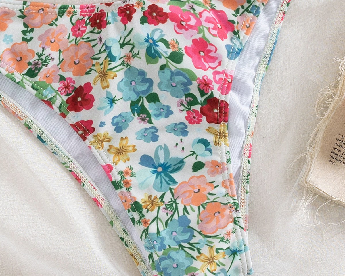 Çiçek Desenli Split Üçgen Spa Bikini