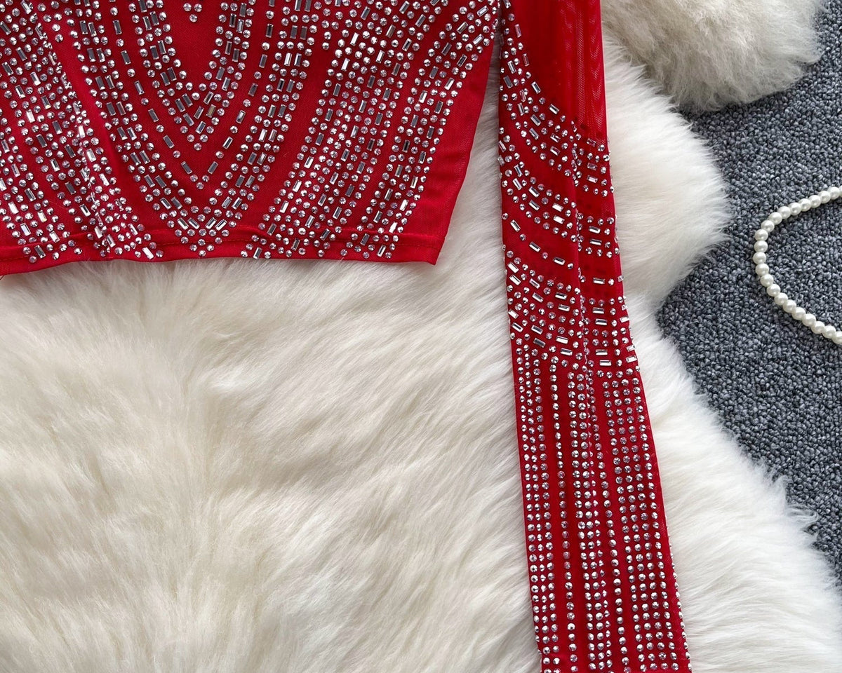 Boncuklu Yuvarlak Yaka Alt Tişört