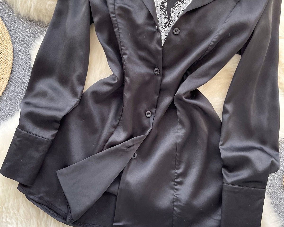 Dantel V-yaka Siyah Saten Gömlek