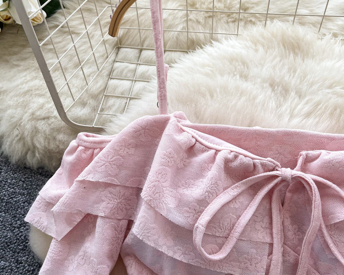 Düzensiz Tasarım Volanlı Askılı Bluz