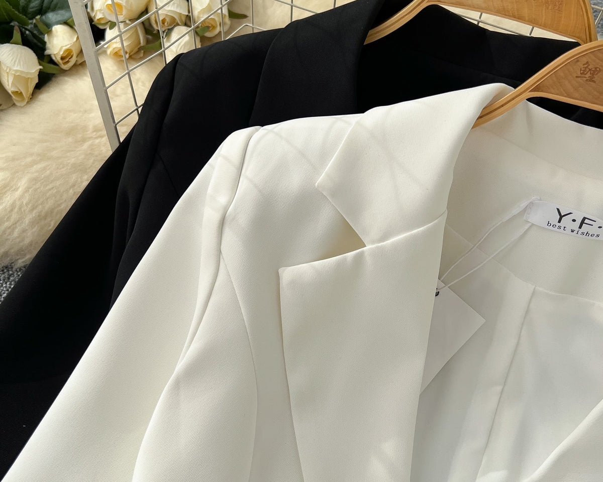 Fransız Tarzı Çiçek Desenli Kısa Blazer