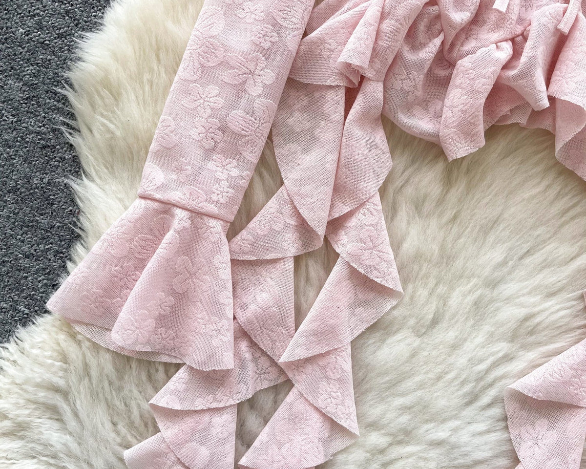 Düzensiz Tasarım Volanlı Askılı Bluz