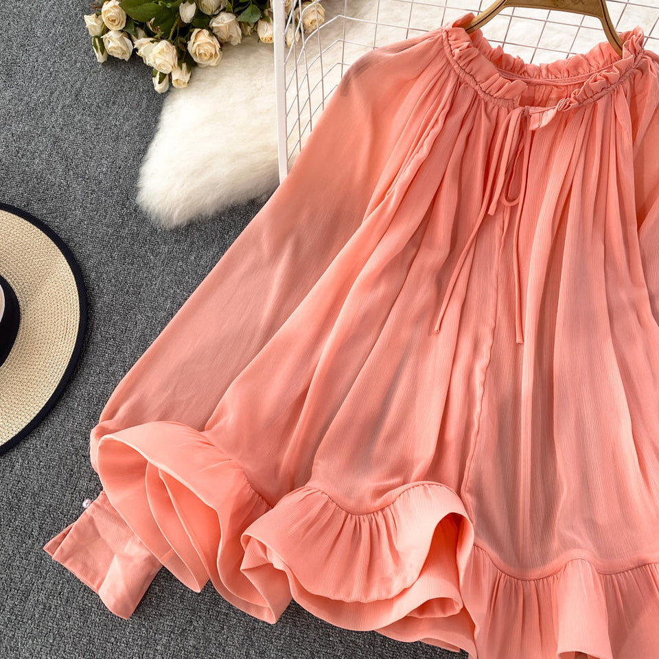 Yuvarlak Yaka Volanlı Şifon Bluz