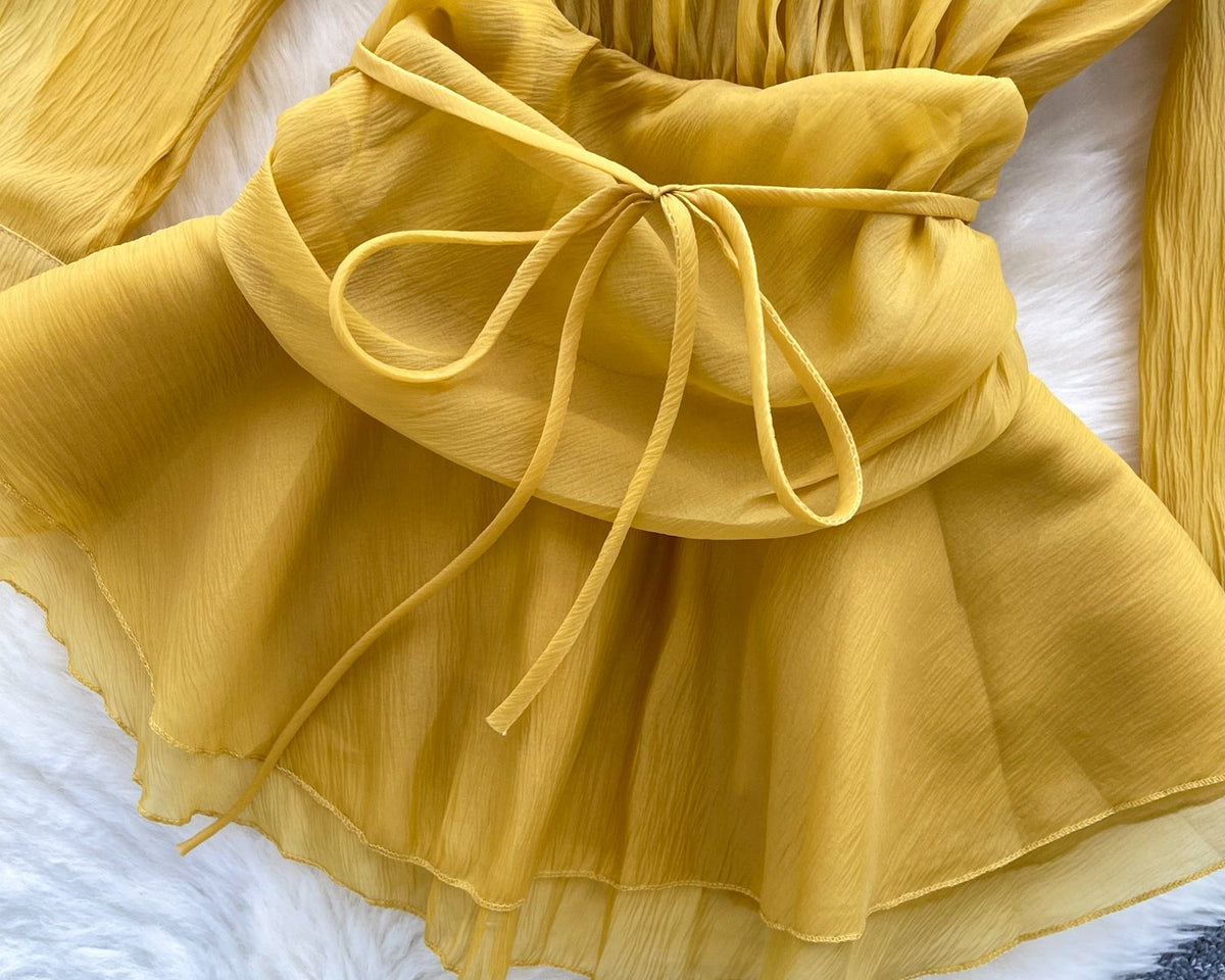 Düzensiz Tasarım Volanlı Şifon Bluz