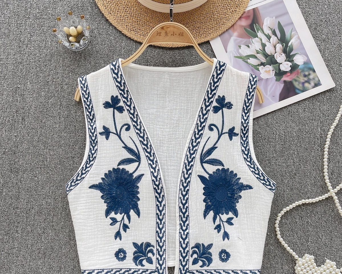 Etnik Tarz Nakışsız Yelek