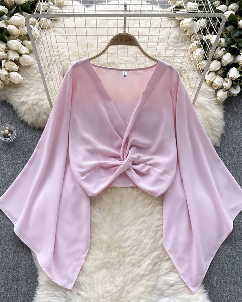 V-Yaka Kıvrımlı Düz Renk Şifon Bluz