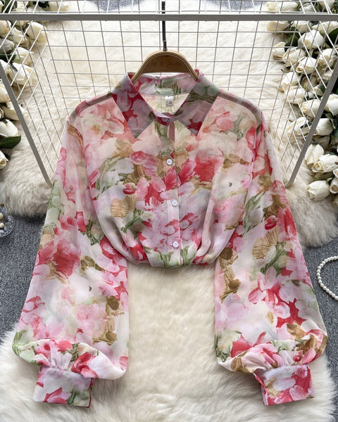 Bahar Çiçekli Desenli Şifon Bluz