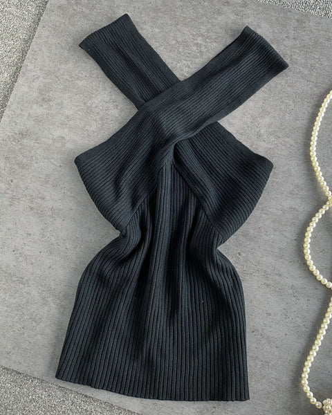 Kolsuz Çapraz Halter Triko Üst