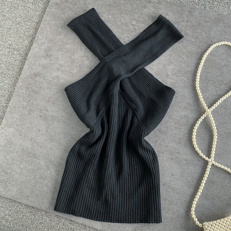 Kolsuz Çapraz Halter Triko Üst