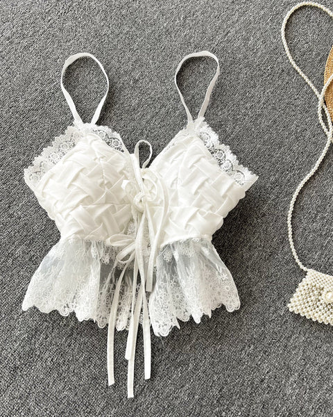 Tatlı Dantel V Yaka Dokuma Desenli Bluz