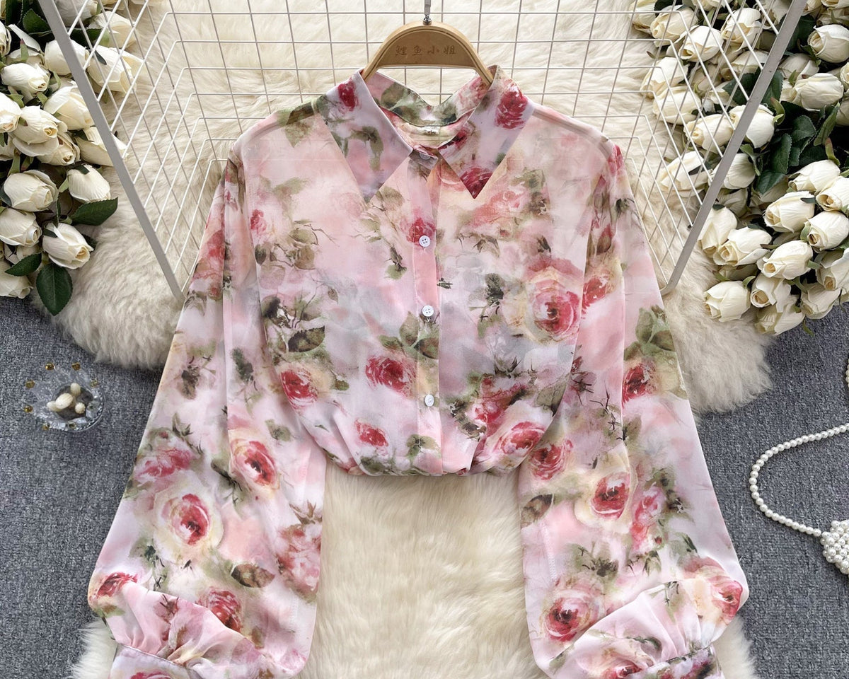 Bahar Çiçekli Desenli Şifon Bluz