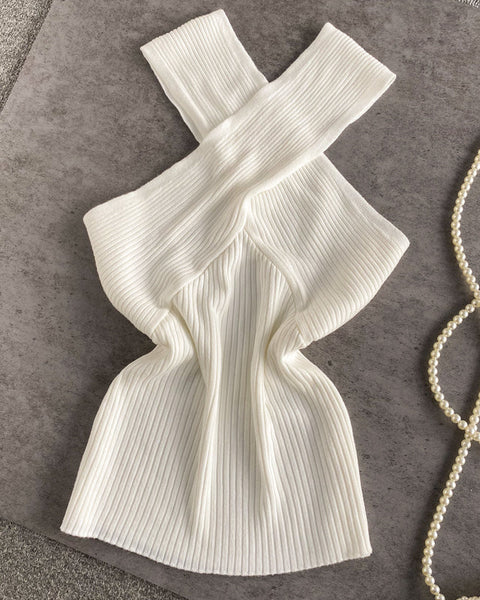 Kolsuz Çapraz Halter Triko Üst